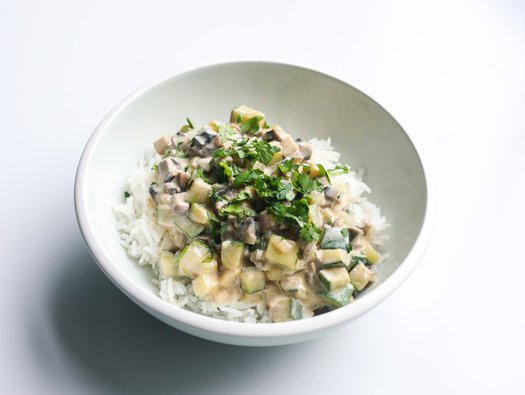 Mushroom and courgette stroganoff