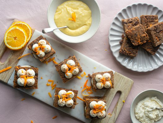 Carrot cake from leftover bread