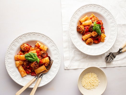 Arrabiata pasta with sausages