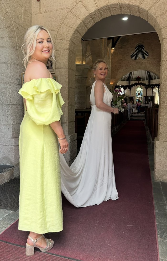 Charlotte Bingham -  wedding with mum