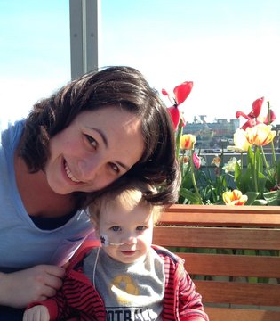 Candace Livingstone - Candace and Elliott at Great Ormond Street Hospital