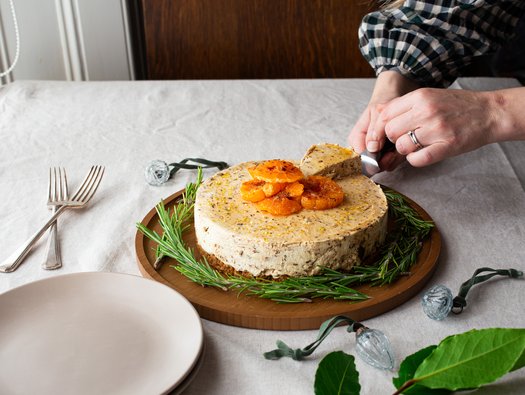 Christmas pudding cheesecake