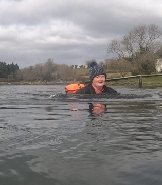 Deirdre Pim - wild Swimming