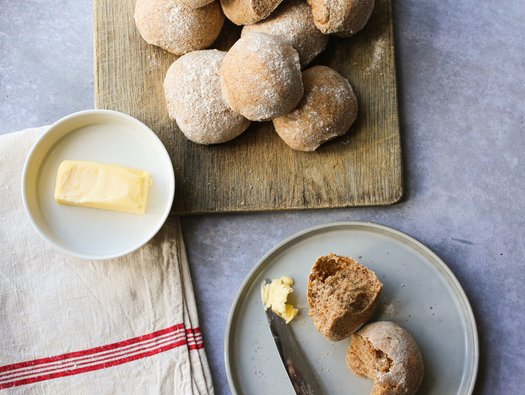 Wholemeal bread rolls