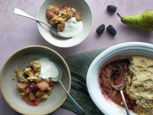 Pear & blackberry crumble