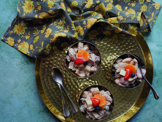 Creamy fruit chaat
