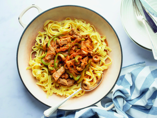 Creamy paprika pork & vegetable tagliatelle